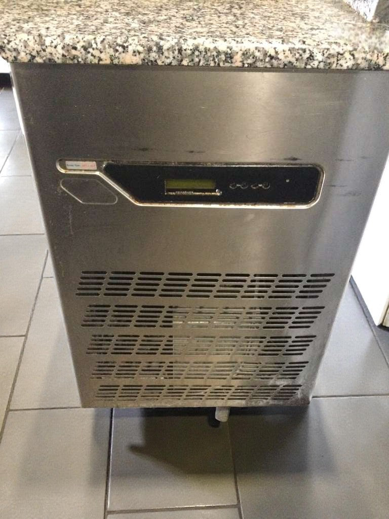 Excellent Condition – Commercial Pizza Prep Refrigerator – Granite Top – Multi-Door – 115V – Fully Tested & Working!