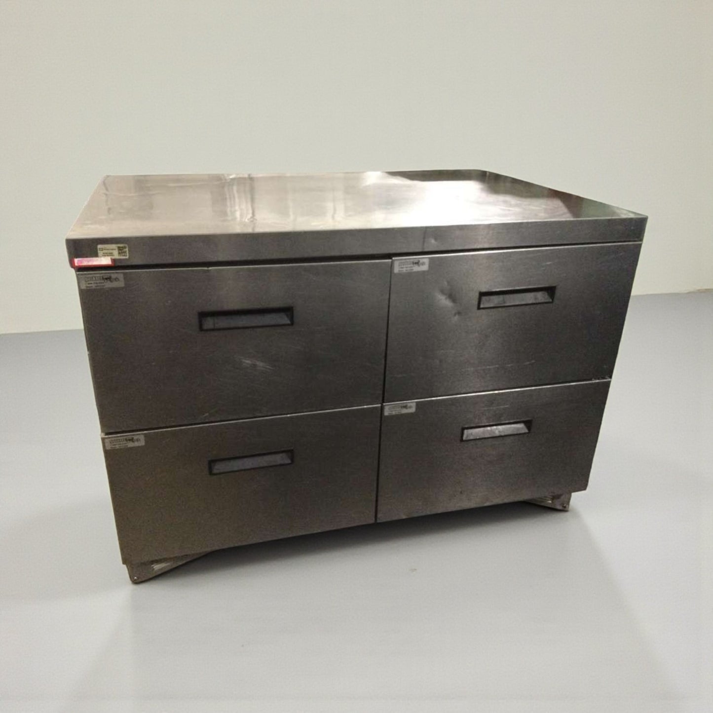 Exceptional Condition – Delfield UCD4448N Commercial Refrigerated Drawer Unit – 115V / Single Phase – Fully Tested & Working!