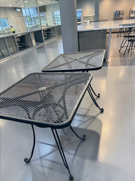 Outstanding Condition – Commercial Outdoor Metal Patio Table – 32” Square Mesh Top – Umbrella Hole – Heavy-Duty Construction – Fully Inspected & Ready for Use!