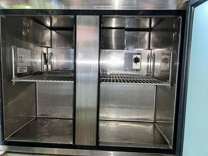 High-Grade Condition – Turbo Air MUR-36-N6 – M3 Series 36" Two-Section Undercounter Refrigerator – Stainless Steel – 9 Cu. Ft. – 115V – ETL / NSF Listed – Fully Tested & Operational!