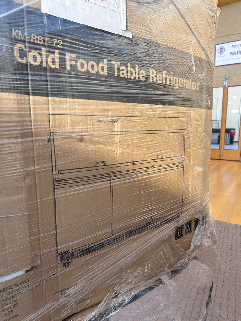Brand New – Never Used – Scratch & Dent – KoolMore 72" Commercial Refrigerated Prep Station with Sneeze Guard