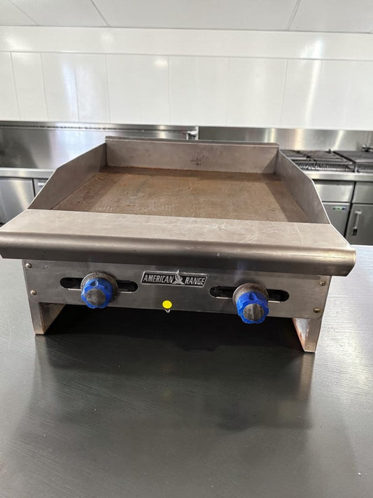 Outstanding Condition – American Range ARSMG-24 – 24" Countertop Gas Griddle – 1" Steel Plate – Natural Gas – ETL Listed – Fully Tested & Operational!