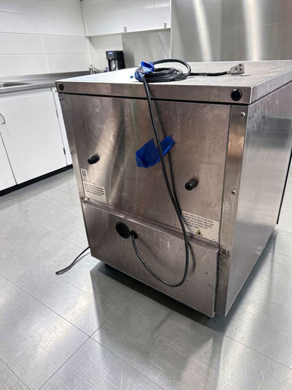 Superior Condition – True TUC-27G-HC – Commercial Undercounter Glass Door Refrigerator – 27” One Section – Stainless Steel – 115V – Fully Tested & Operational!
