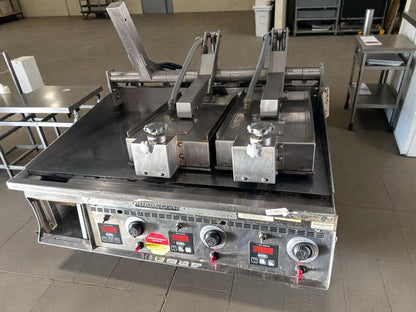 Exceptional Condition – Keating Miraclean® 36" Commercial Gas Griddle / Top-Side Cooker – Natural Gas – UL & NSF Listed – Fully Tested & Operational!