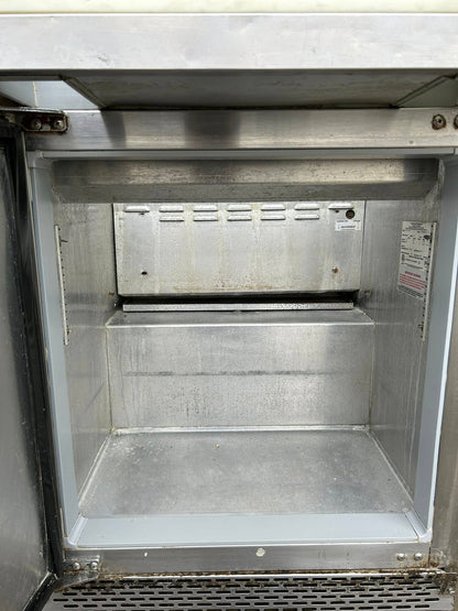 Outstanding Condition – Continental SW27-12M – Mighty Top Refrigerated Sandwich Prep Unit – 27" Wide – 7.4 Cu. Ft. – UL & NSF Listed – Fully Tested & Operational!