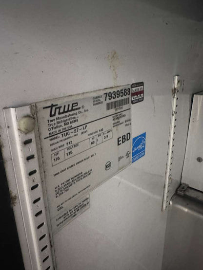 Exceptional Condition – True TUC-27-LP Undercounter Refrigerator – 27” Stainless Steel – 115V – Made in USA – Fully Tested & Operational!
