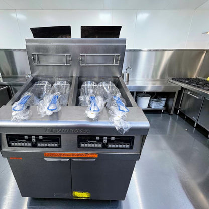 Prime Condition – Frymaster FPP245 – Commercial Gas Fryer Battery – Split Pots Design – Built-In Filtration System – Fully Tested & Operational!