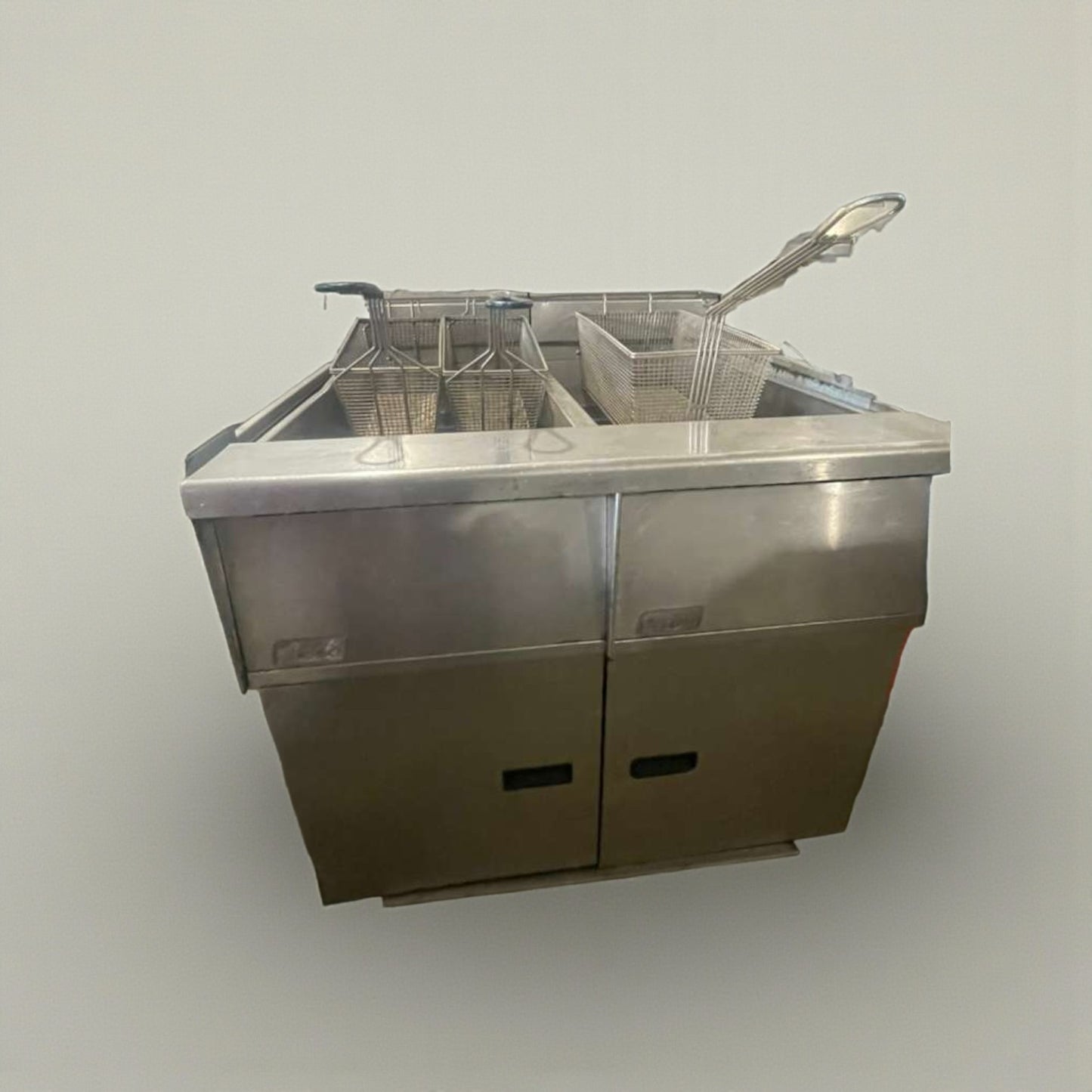 Immaculate Condition – Pitco SG14JS Commercial Gas Fryer – Natural Gas – Fully Tested & Working!