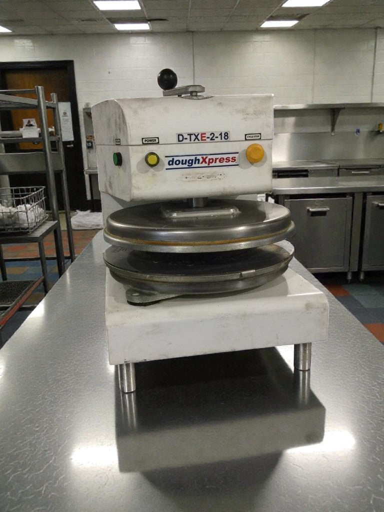 Immaculate Condition – DoughXpress D-TXE-2-18 Commercial Dough Press – 208–240V / Single Phase – Fully Tested & Working!