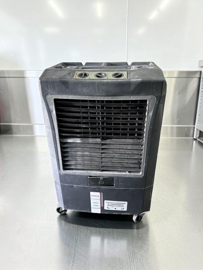 First-Class Condition – Hessaire MC37V – 3,100 CFM Portable Evaporative Cooler – 950 Sq. Ft. Coverage – 115V – Fully Tested & Operational!