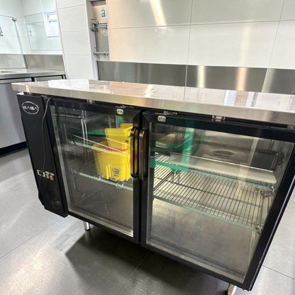 Superior Condition – SABA 60” Commercial Back Bar Cooler Refrigerator – Glass Doors – 15.8 Cu. Ft. – Stainless Steel – Fully Tested & Operational!