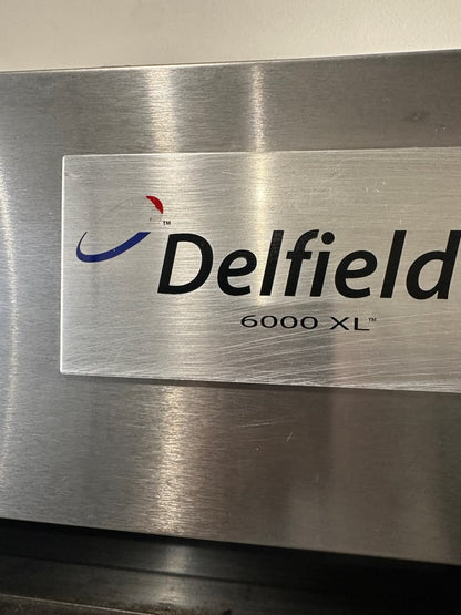 Superior Condition – Delfield 6025XL-SH 6000XL™ – 25 5/8" Single-Section Commercial Reach-In Refrigerator – 2 Half-Height Solid Doors – 20 Cu. Ft. – 115V – AS IS!