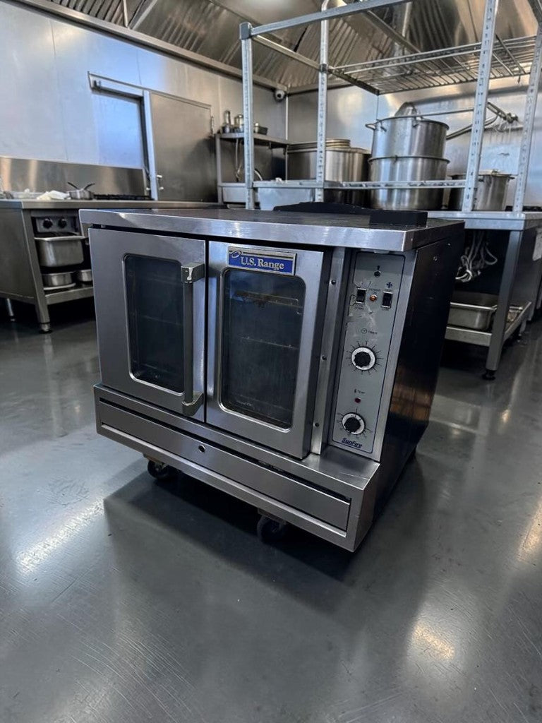 Exceptional Condition – U.S. Range Sunfire SDG-1 – Commercial Gas Convection Oven – Single Deck – Natural Gas – Fully Tested & Operational!