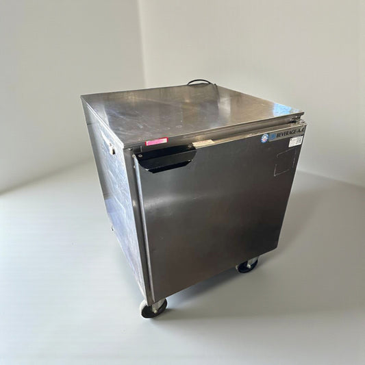 Excellent Condition – Beverage-Air UCR27A – Commercial Undercounter Refrigerator – 27″ – UL Listed – Fully Tested & Operational!