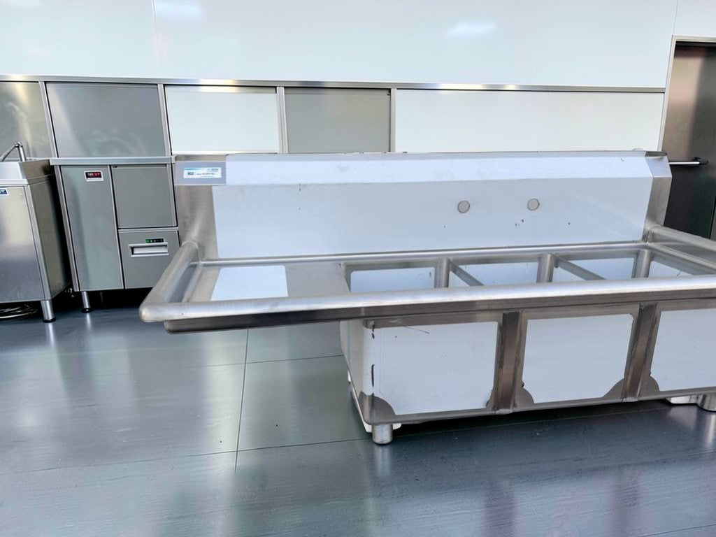Brand New – KoolMore SC121610-16L3 Stainless Steel 3 Compartment Sink w/ Left Drainboard – Commercial Kitchen Sink – NSF Certified!