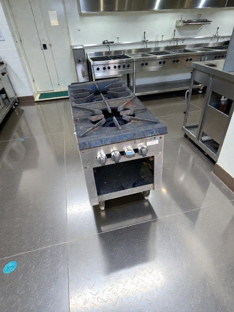 Outstanding Condition – Commercial 2-Burner Gas Hot Plate Range – Heavy-Duty Cast Iron – NSF Style – Fully Tested & Working!