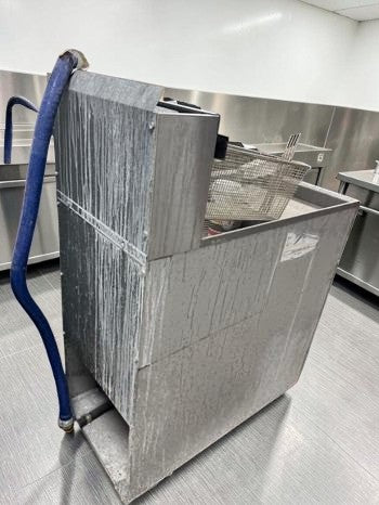 Superior Condition – Blue Lava BLF3-NG – Commercial Natural Gas Deep Fryer – 3-Burner Floor Model – Fully Tested & Operational!