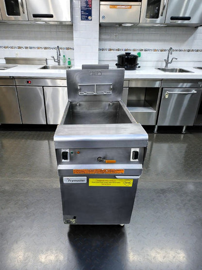 Exceptional Condition – Frymaster GWCSC – Commercial Gas Pasta Cooker / Water Cooker – 15 Gallon – Natural Gas – 80,000 BTU – NSF / CSA Certified – Fully Tested & Operational!