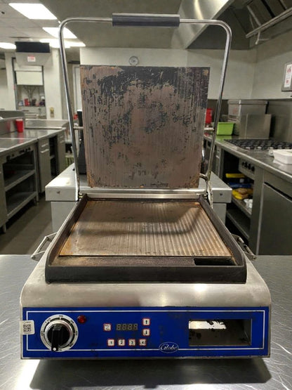 Outstanding Condition – Globe GSG14D Commercial Panini Grill – 120V – Fully Tested & Working!