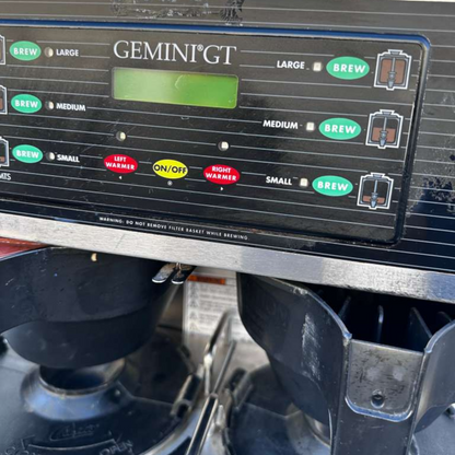 Exceptional Condition – Curtis GEMTS10A1000 G3 Gemini Twin Satellite Coffee Brewer – 1.5 Gallon – 220V – Fully Tested & Operational!
