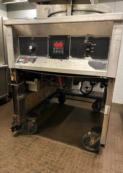 Top-Tier Condition – BKI FKM-F Commercial Pressure Fryer – 208V / 3-Phase – Fully Tested & Working!