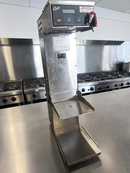 Exceptional Condition – Curtis CBS10000 / CB – Commercial G3 Coffee, Iced Coffee & Iced Tea Combo Brewer – Adjustable Shelf – 120V – Fully Tested & Operational!