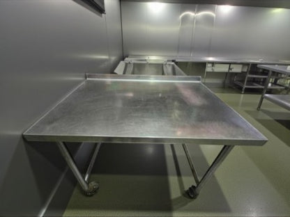 Well-Maintained Condition – Stainless Steel 46" x 30" Mobile Work Table – Commercial Prep Table with Wheels – Stainless Steel Top – Fully Inspected & Ready for Use!