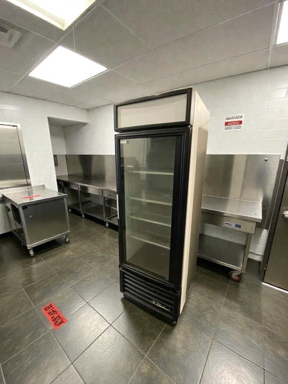 Premium Condition – True GDM-23 Glass Door Merchandiser Refrigerator – 115V / Single Phase – Fully Tested & Working!