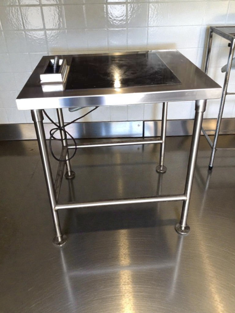 Top-Tier Condition – Commercial Induction Cooktop Table – Stainless Steel – Fully Tested & Working!