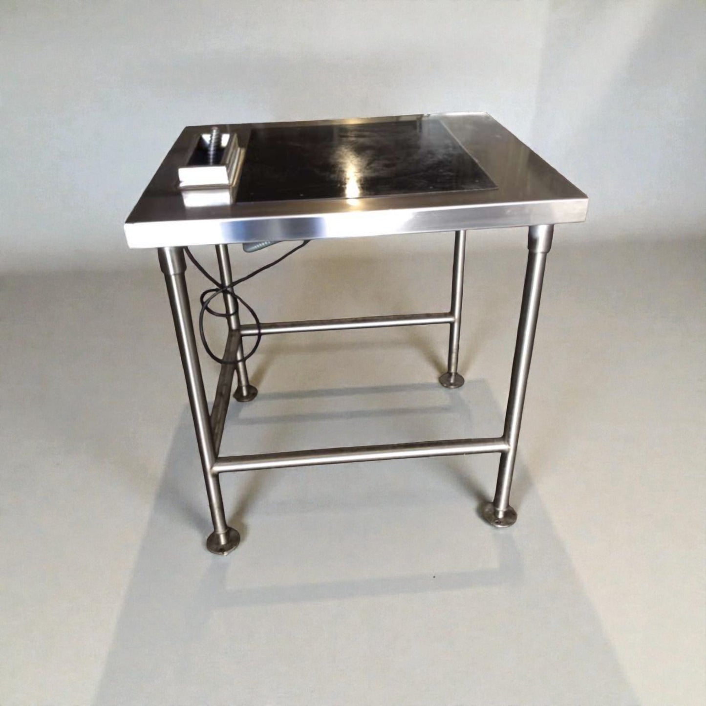Top-Tier Condition – Commercial Induction Cooktop Table – Stainless Steel – Fully Tested & Working!
