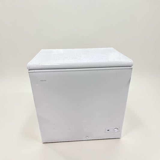 Excellent Condition – Vissani DCM7QRBWW – Commercial Chest Freezer – 7 Cu. Ft. – 115V – UL Listed – Fully Tested & Operational!