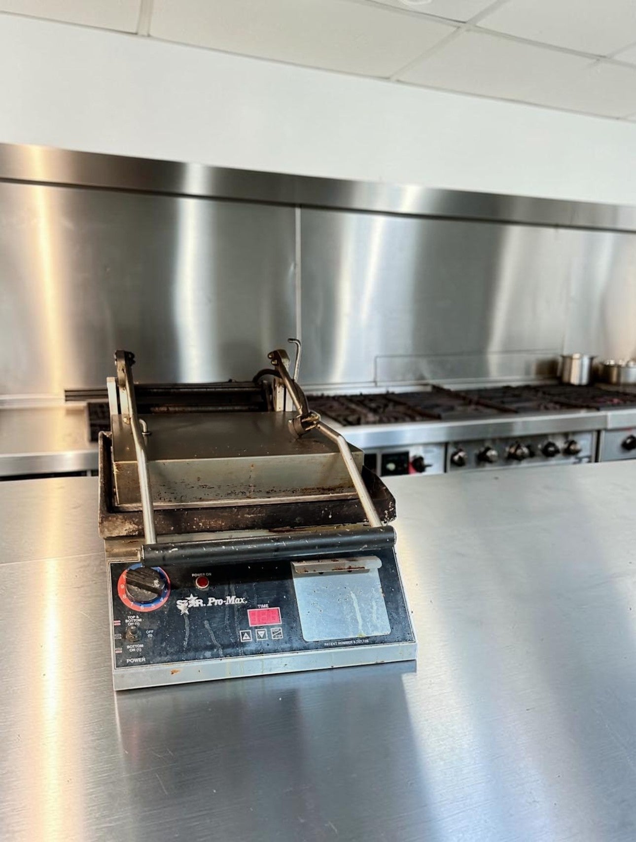 Superb Condition – Star Pro-Max 14" Two-Sided Panini Grill – Commercial Sandwich Press – UL & NSF Certified - Fully Tested & Operational!