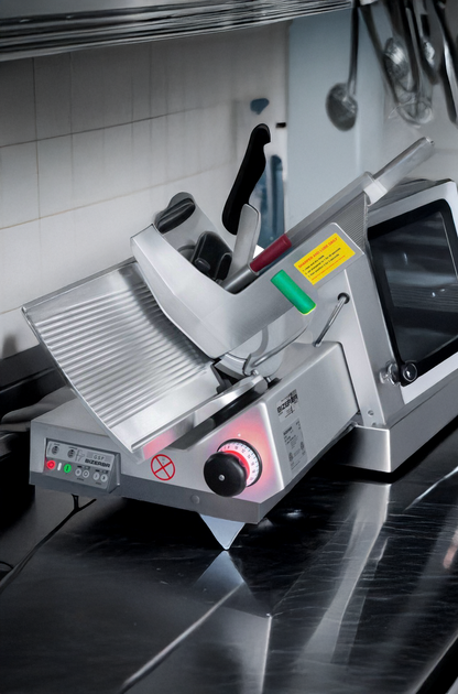 Pristine Condition – Bizerba GSP HD Commercial Automatic Meat Slicer – Heavy-Duty Precision Slicer – 120V – Fully Tested & Operational!