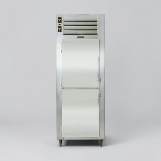 Flawless Condition – Traulsen ADT132WUT-HHS – 29" Spec-Line Reach-In Refrigerator / Freezer Combo – Dual Temp – 2 Half Solid Doors – 115V – NSF & UL Listed – Fully Tested & Operational!