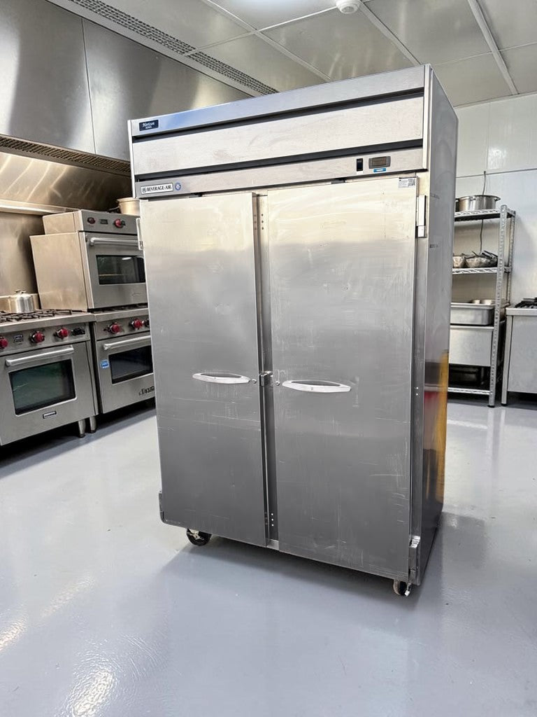 Superior Condition – Beverage-Air HFP2-1S Horizon Series – 52" Two-Door Reach-In Freezer – R404A – 115V – ENERGY STAR – Fully Tested & Operational!