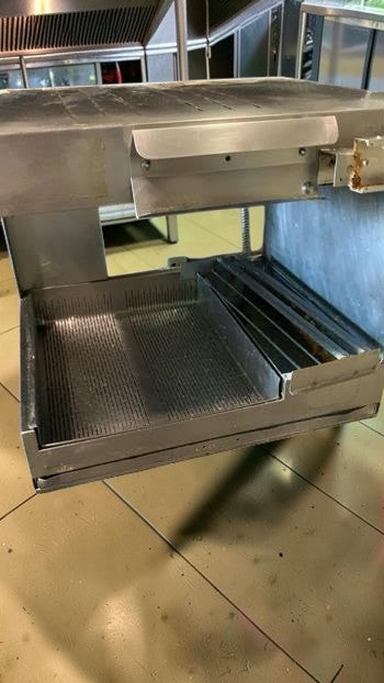Exceptional Condition – FW-GENERIC Commercial Countertop Pass-Through Food Warmer – Adjustable Shelf – Stainless Steel – Hardwired Electric – Fully Tested & Operational!