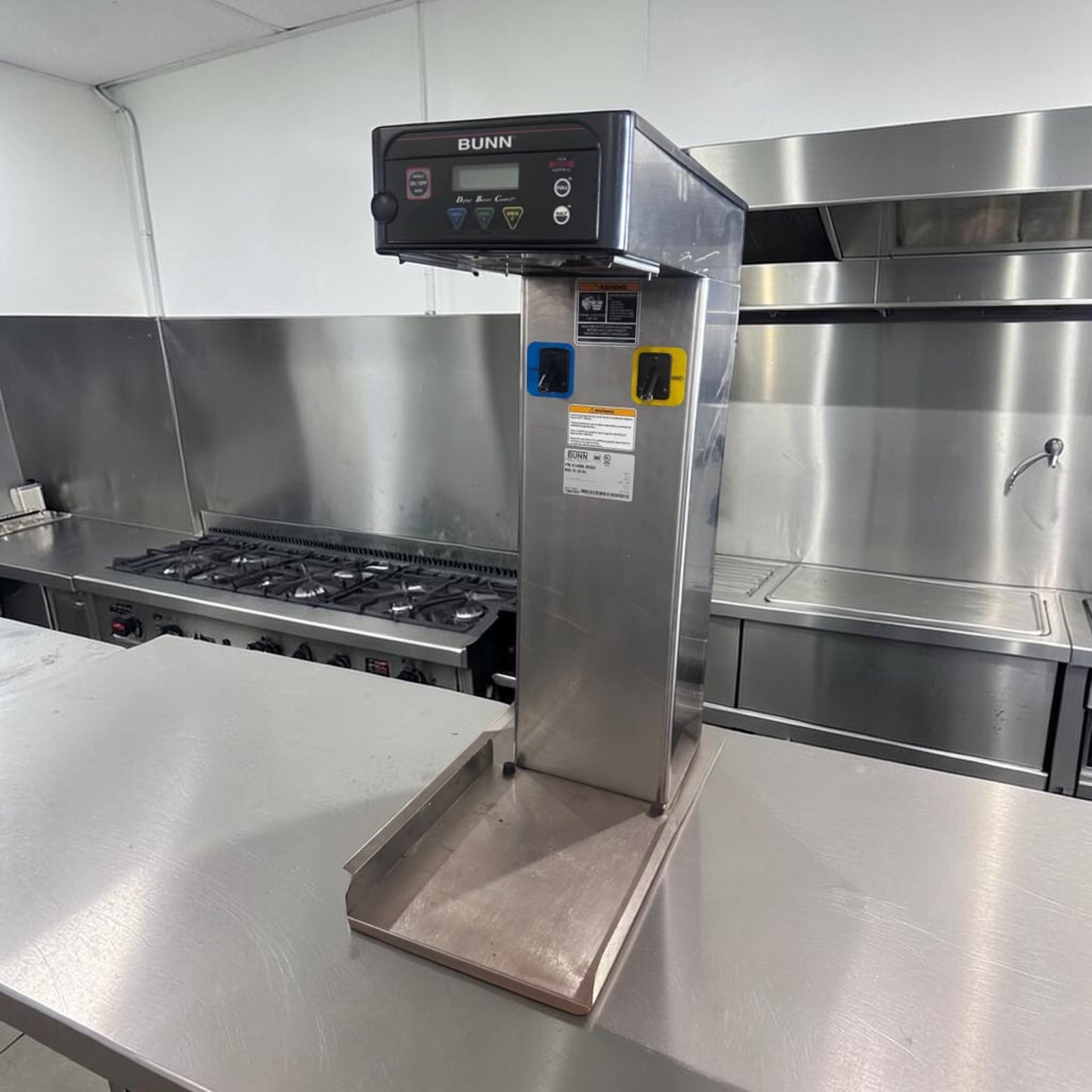 First-Class Condition – BUNN 41400.0500 ITB – Dual-Dilution 3-Gallon Commercial Iced Tea Brewer – 120V – NSF & UL Listed – Fully Tested & Operational!