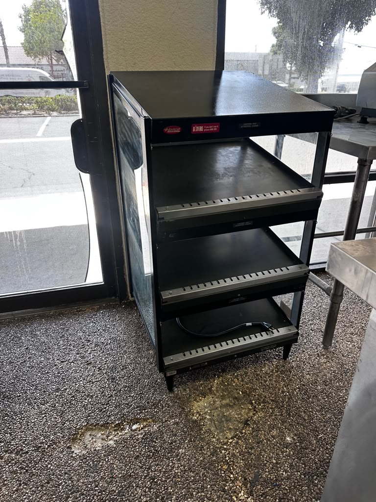 Outstanding Condition – Hatco GRSDS-24T Glo-Ray – 24" Three-Tier Commercial Heated Display Merchandiser – 120V – Fully Tested & Operational!