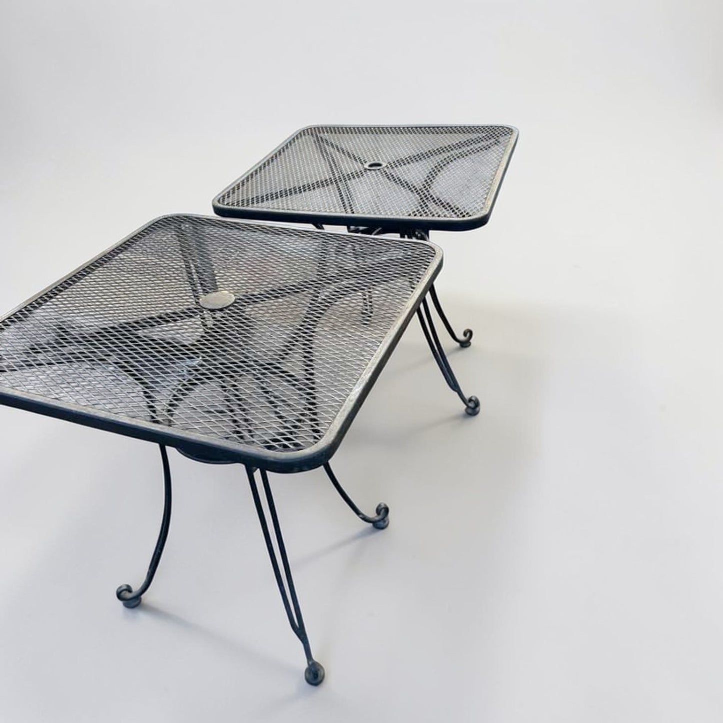 Outstanding Condition – Commercial Outdoor Metal Patio Table – 32” Square Mesh Top – Umbrella Hole – Heavy-Duty Construction – Fully Inspected & Ready for Use!