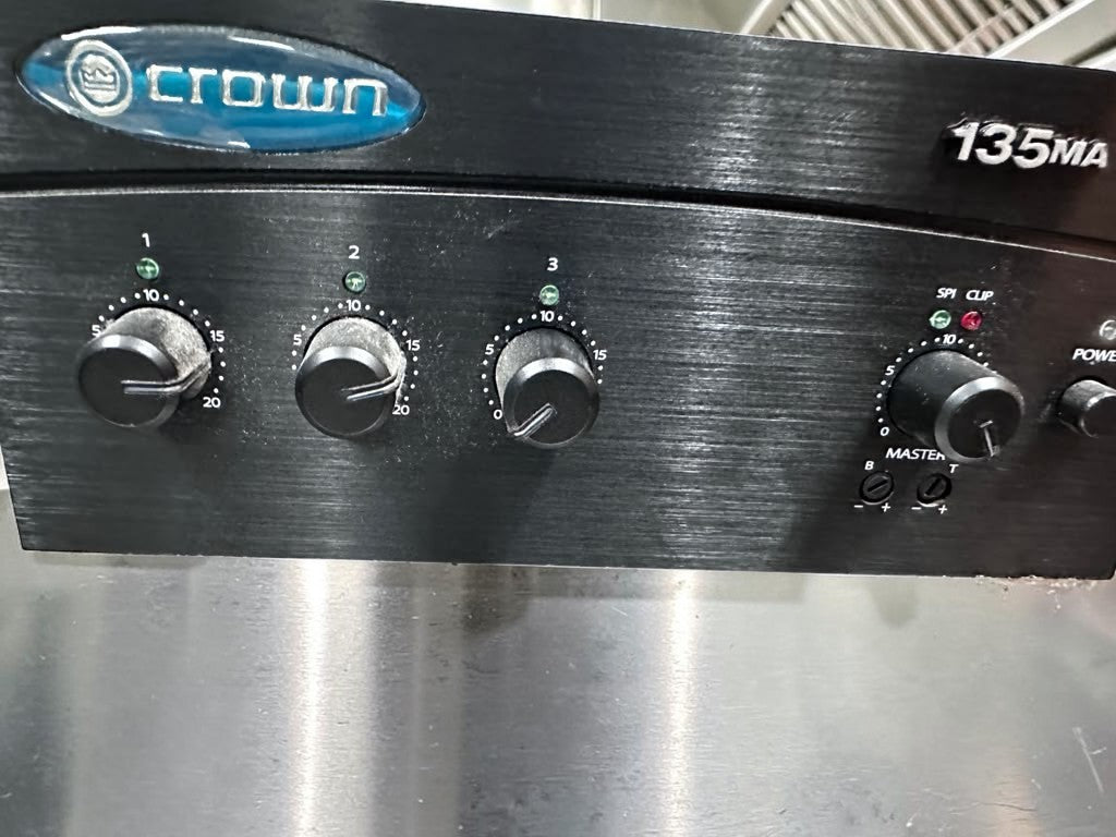 High-Grade Condition – Crown 135MA – 3-Input Commercial Mixer-Amplifier – 35W – 8Ω/70V/100V Outputs – Universal 100–240V