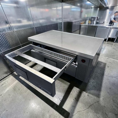 Exceptional Condition – True TRCB-52-HC Refrigerated Chef Base – 52” Width – (2) Drawers – 115V – Fully Tested & Operational!