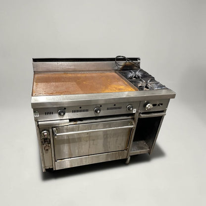 Outstanding Condition – Commercial 48" Gas Range – 36" Flat Top Griddle – 2 Open Burners – Standard Oven – Stainless Steel – Fully Tested & Operational!