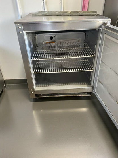 Premium Condition – Beverage-Air UCR27A – Commercial Undercounter Refrigerator – 115V / Single Phase – Fully Tested & Working!