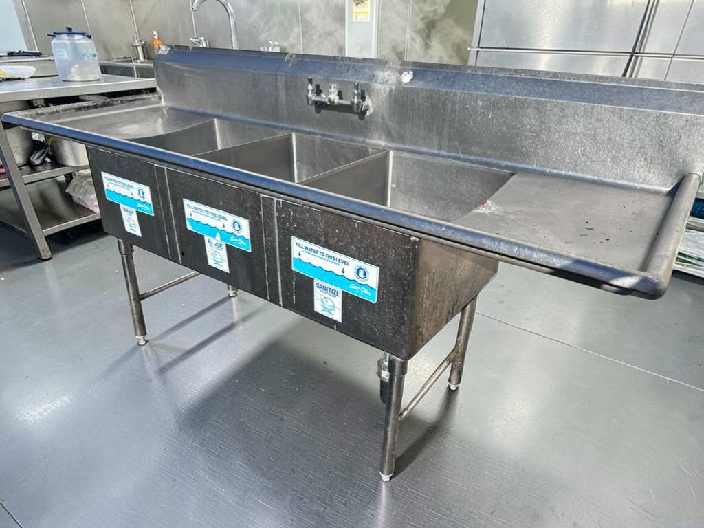 Immaculate Condition – Commercial 3-Compartment Stainless Steel Sink – Dual Drainboards – NSF – Ready for Installation!