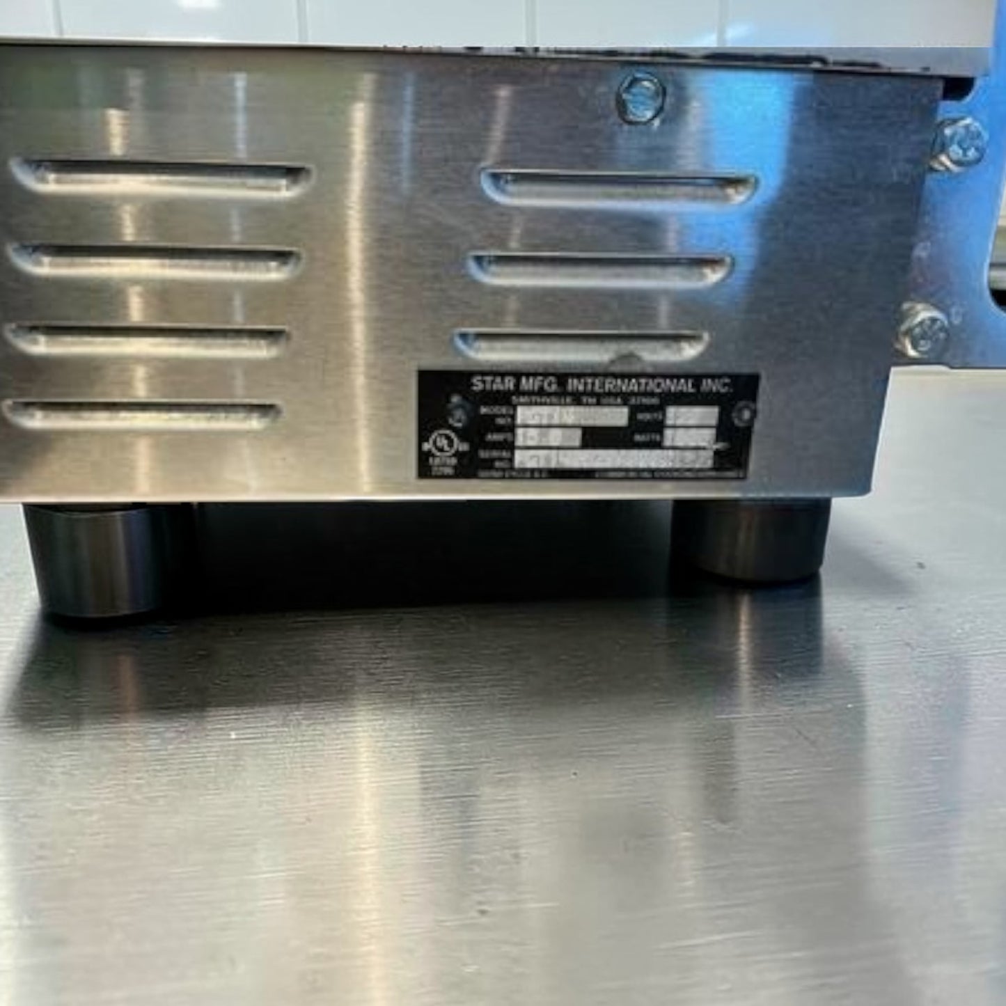 Outstanding Condition – Star PGT14IE Commercial Panini Press – Single Grill w/ Cast Iron Grooved Plates – 240V – Heavy-Duty Sandwich Press – Fully Tested & Operational!