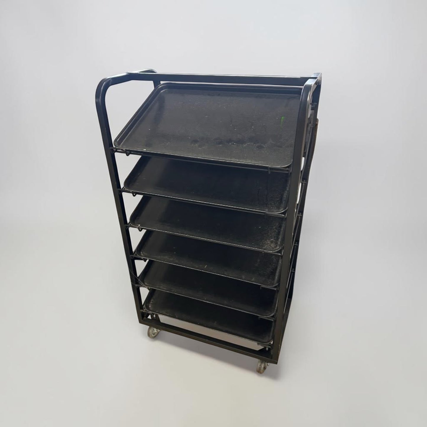 High-Quality Condition – Commercial 6-Tier Portable Tray Rack – Holds 22" × 28" Trays or Sheet Pans – Heavy-Duty Steel Frame with Casters – Fully Inspected & Ready for Use!