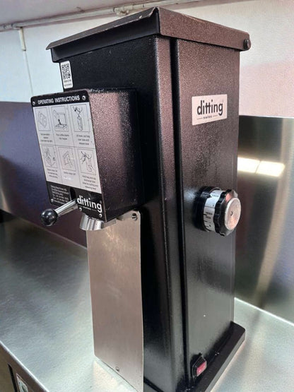 Excellent Condition – Ditting KR1203 Commercial Coffee Grinder – 120V – Swiss Made – ETL Listed – Fully Tested & Operational!