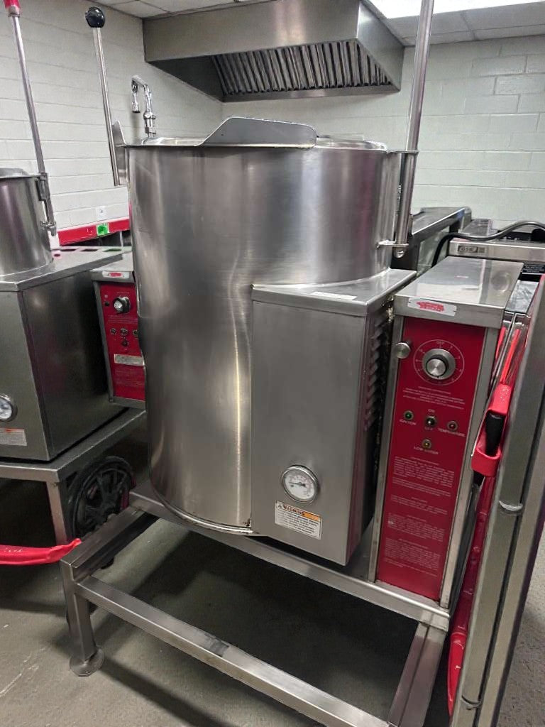 Like-New Condition – Cleveland Range 24GMK6200 – Commercial Gas Steam Kettle – Stainless Steel – NSF & CSA Certified – Fully Tested & Operational