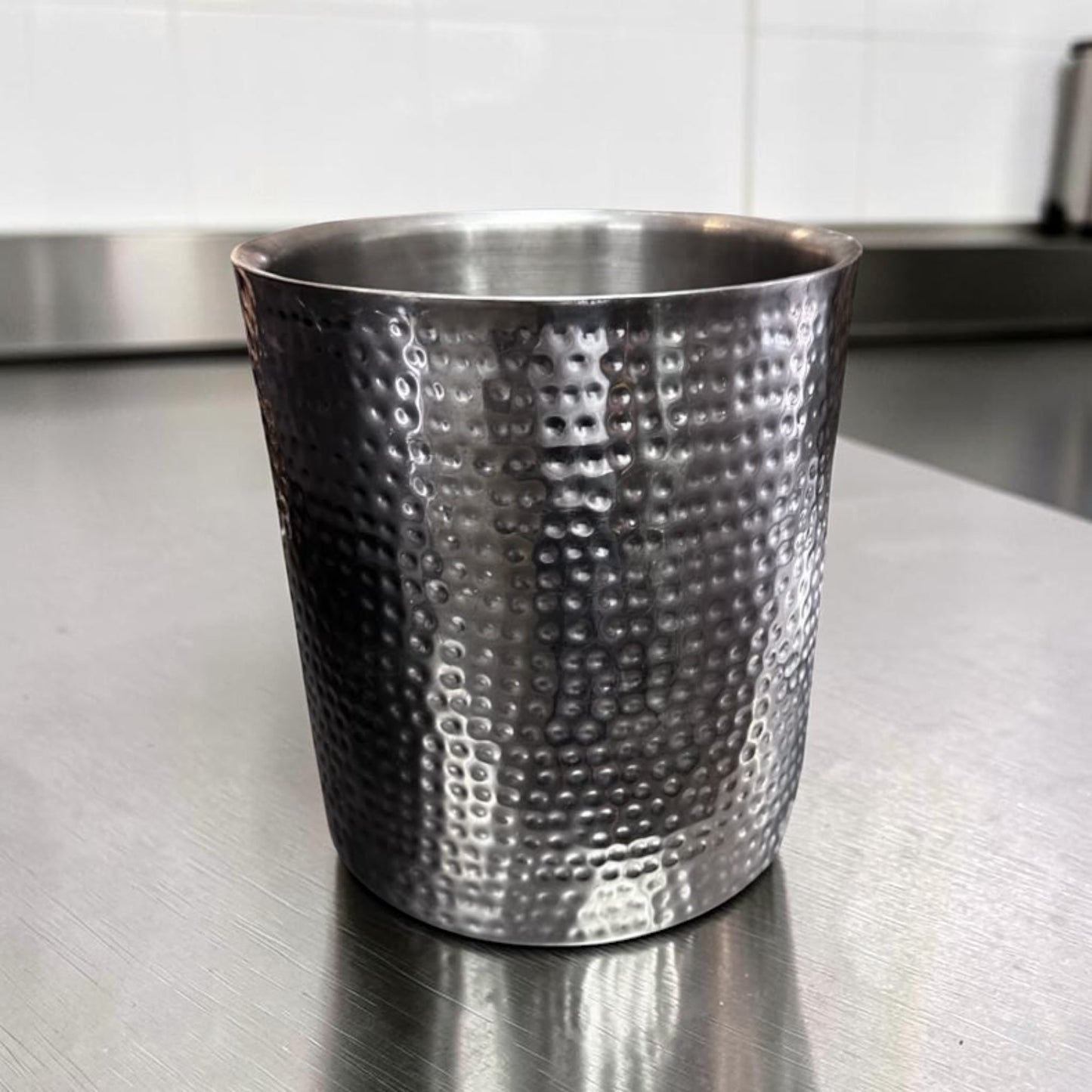 Remarkable Condition – Hammered Silver-Finish Metal Container – 12.25″ Round Open-Top Decorative Vessel – Fully Inspected & Ready for Use!