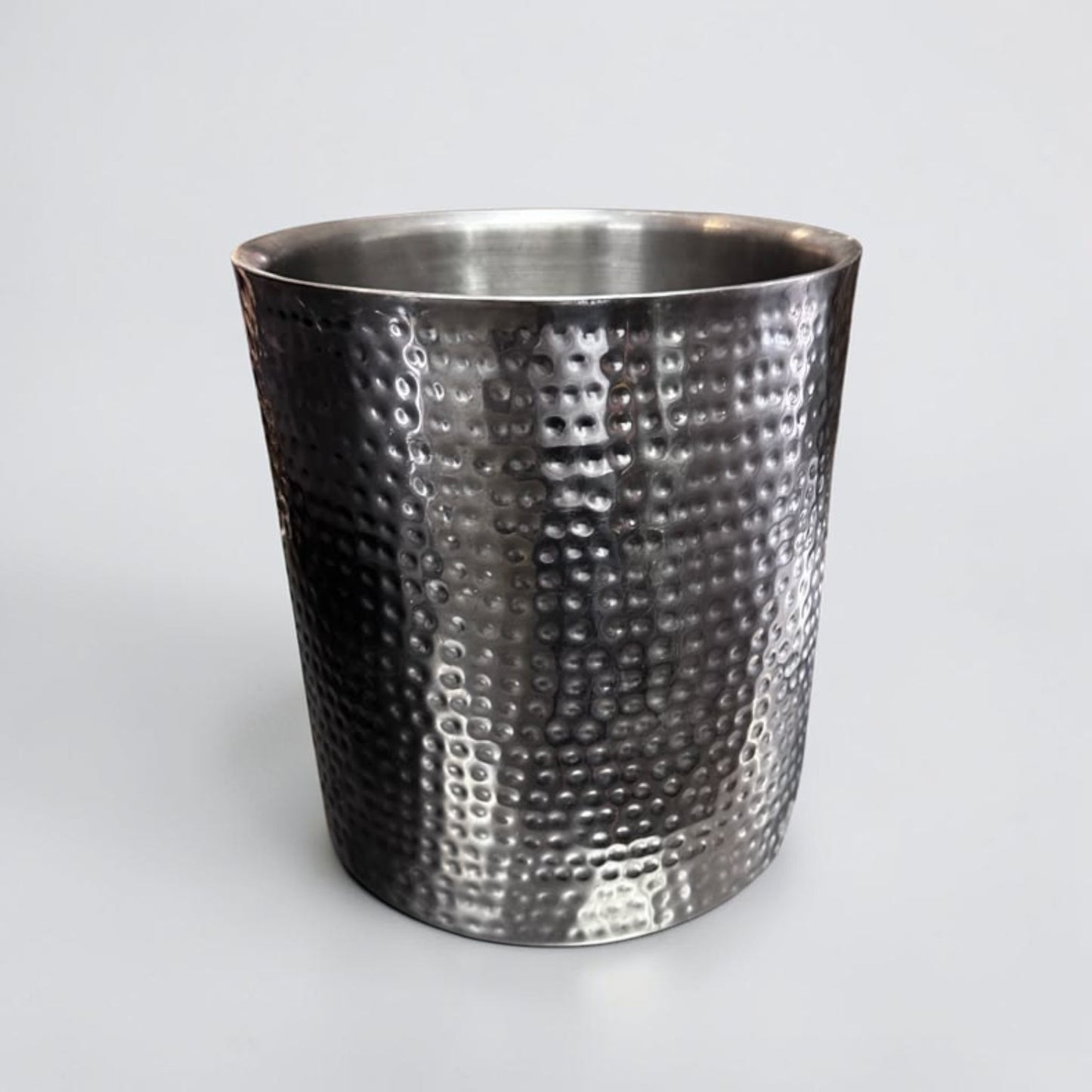 Remarkable Condition – Hammered Silver-Finish Metal Container – 12.25″ Round Open-Top Decorative Vessel – Fully Inspected & Ready for Use!